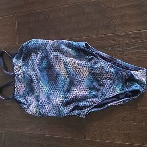 TYR Women's Standard Durafast Elite Diamondfit Swimsuit, Blue Ice, Size 30